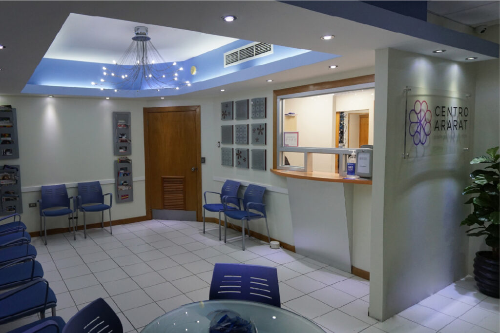 Centro Ararat Clinics